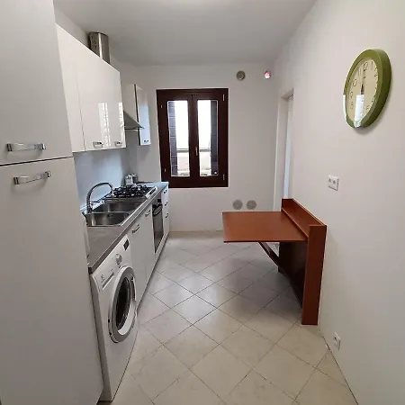 Spacious With 3 Bedrooms * Venezia