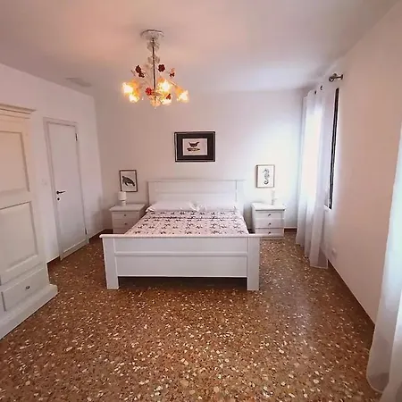 Appartamento Spacious With 3 Bedrooms Venezia